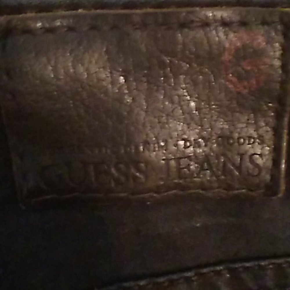 ❤️♥️! Guess black fit and flare jeans - Picture 2 of 4